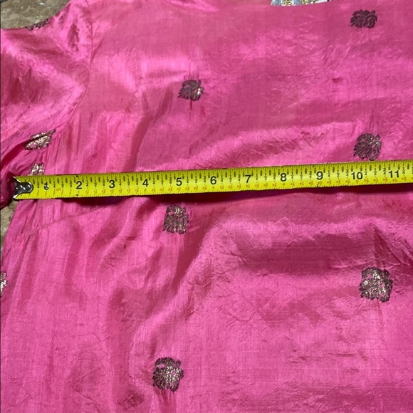 Vintage Silk Pink Top W/Gold Embroidered Details Old Money Elegant Timeless - Picture 8 of 14